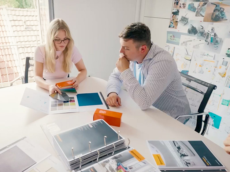 Design- und Produktentwicklungsteam bei der Arbeit